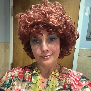 Meet your Posher, Michele